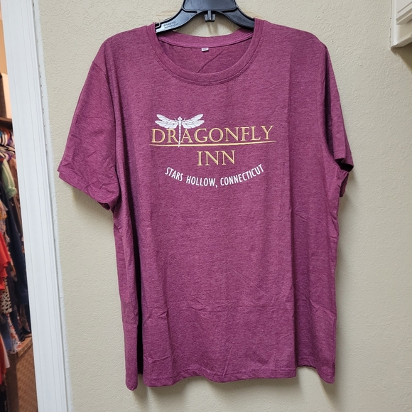 Tops - Dragonfly Inn Heathered Red Short Sleeve T-Shirt